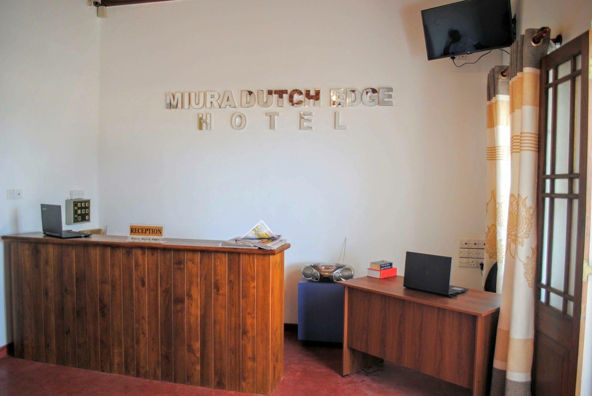 Miura Dutch Edge Hotel Негомбо Экстерьер фото